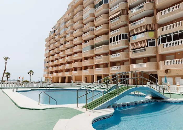 Turisticos Hawaii 4-5 *