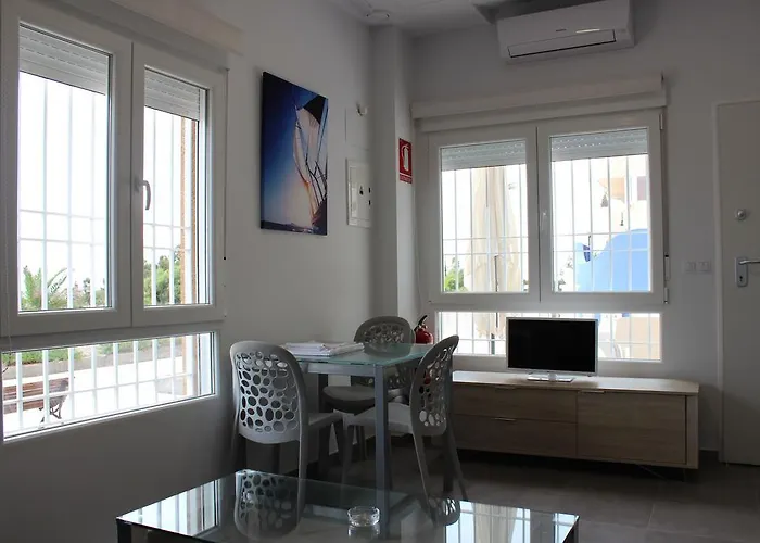 Turisticos Hawaii 4-5 * La Manga del Mar Menor